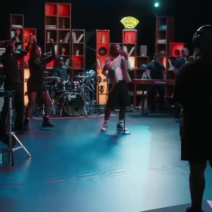 @nosignofweaknes