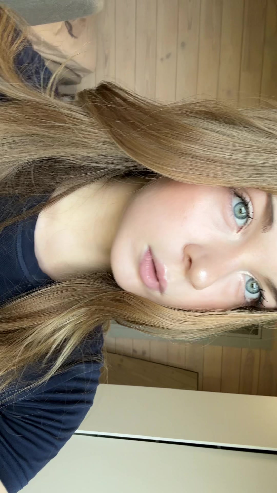 @eveleeshk