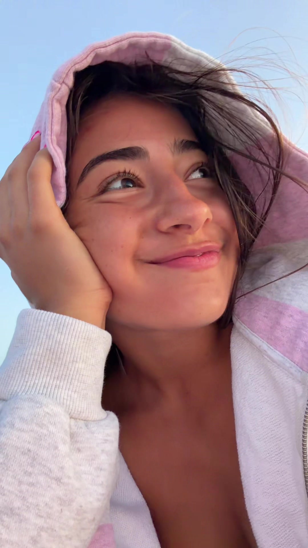 @demetra