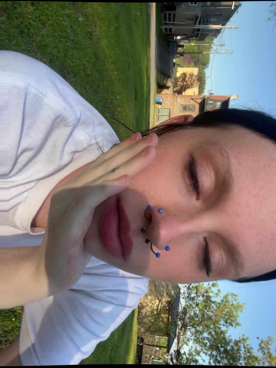 @โ