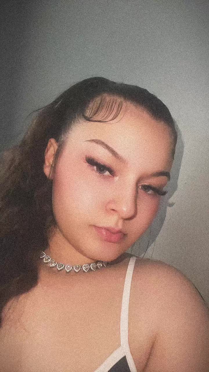 @Mia .🦋