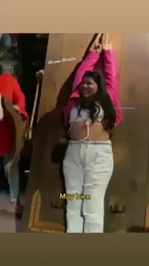 @Morena Morales