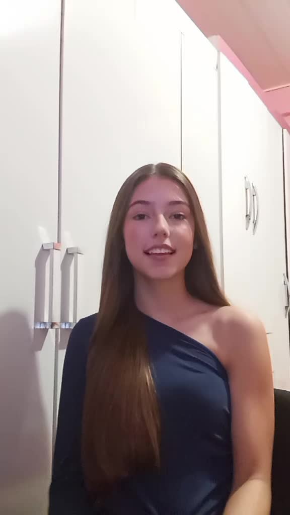 @Elo&aacute; Ivone💗😊🌺