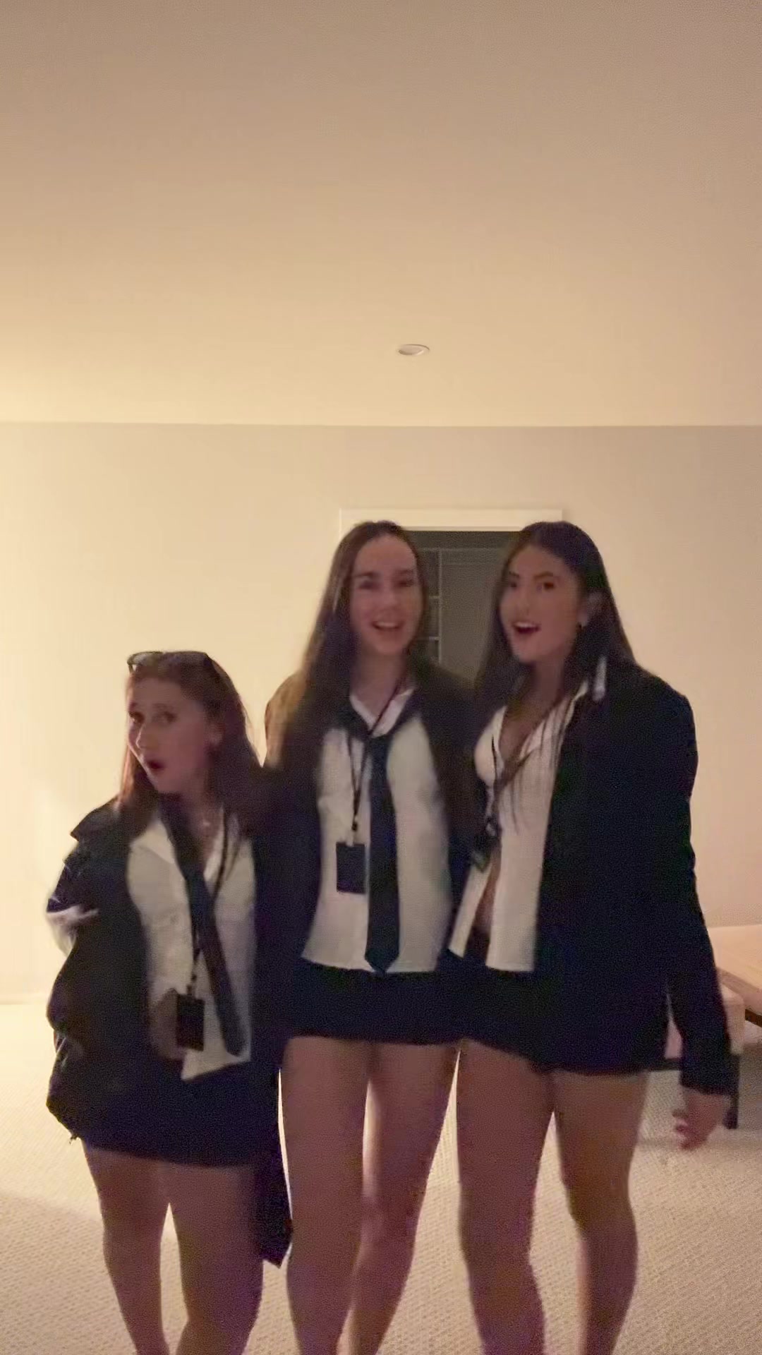 @HOLLY YOUNG