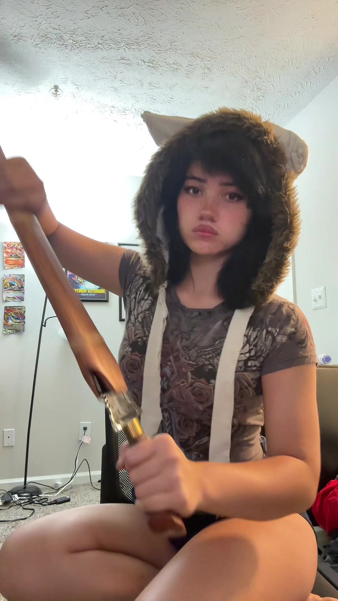 @Ella