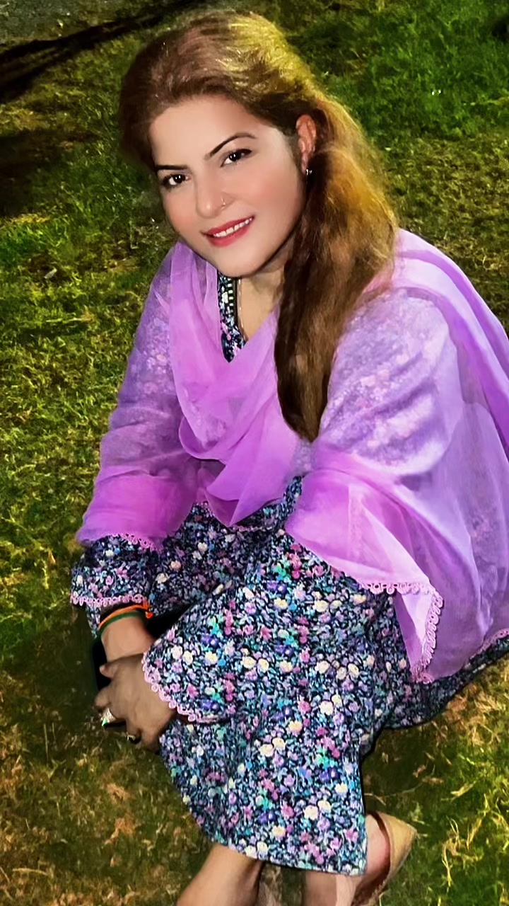 @🇵🇰❤🇦🇪Kiranwaqar🥀