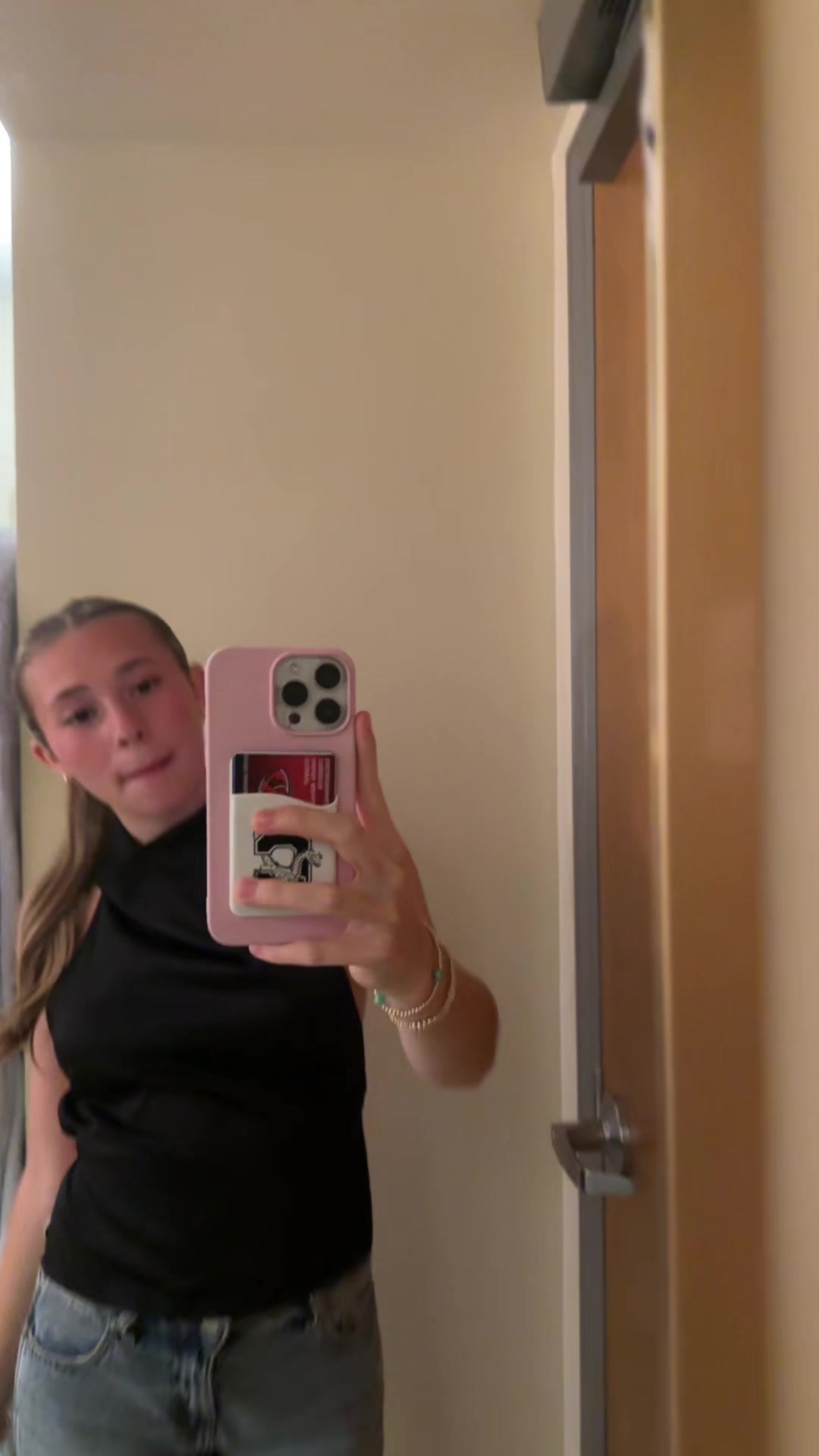 @isabella nahoum