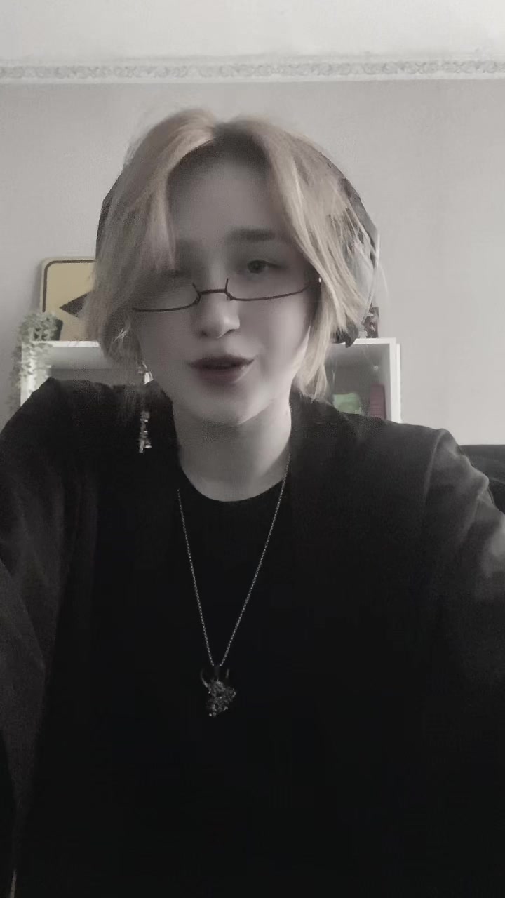 @𝕾𝖎𝖑𝖋@