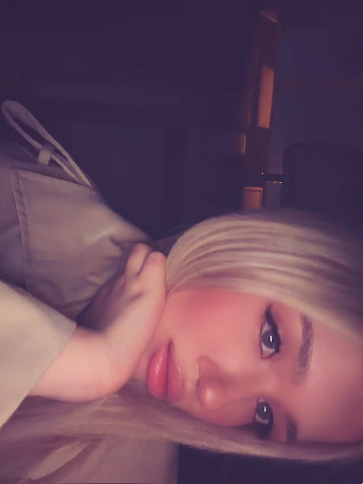 @VI