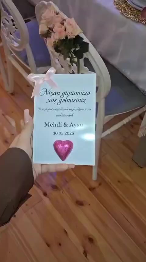 @Miss Paris