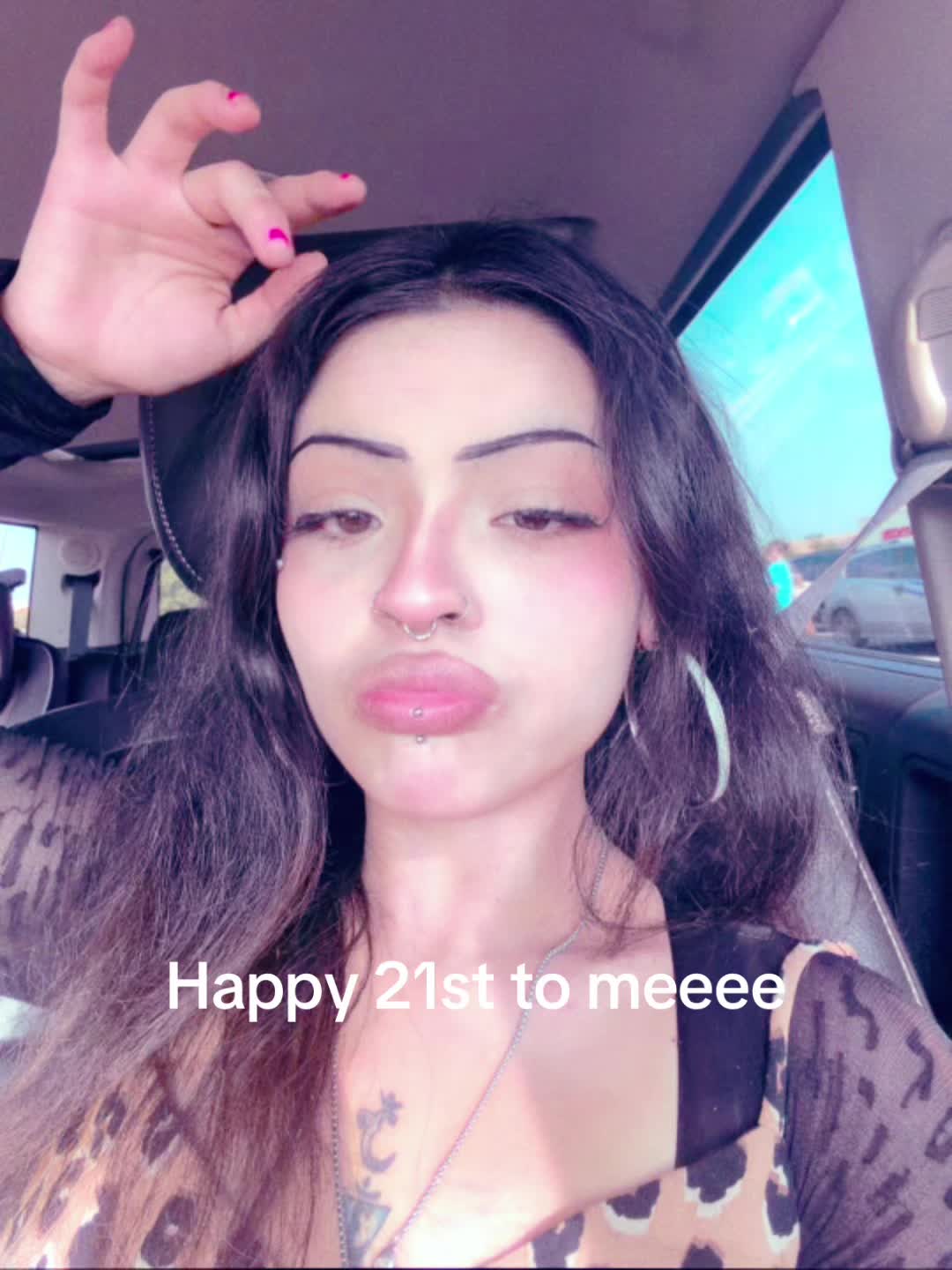@Mona
