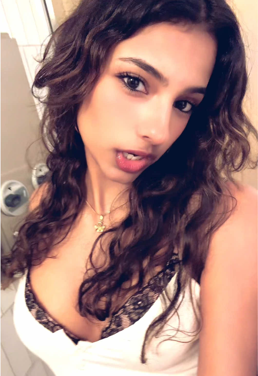 @<3