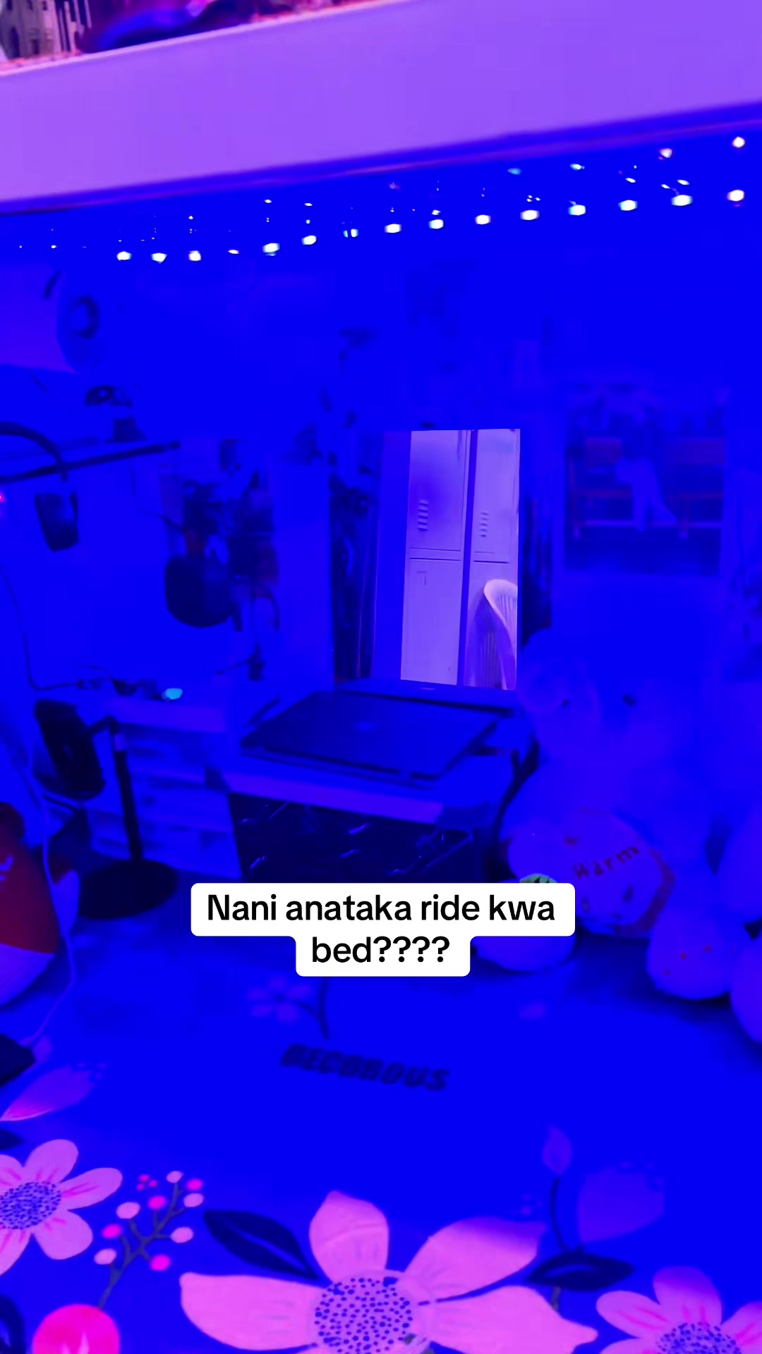 @W A M B O