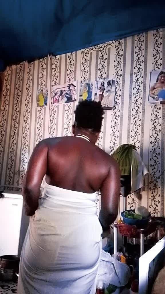 @Akuaa