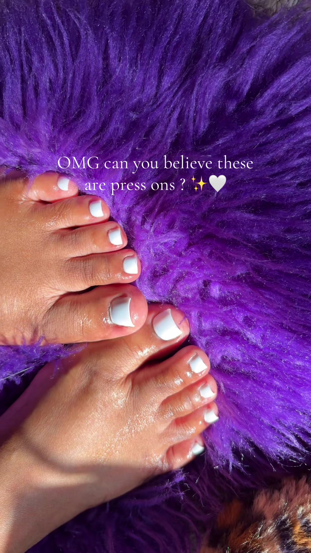 @𝙈𝙞𝙖 𝙁𝙡𝙤𝙬𝙚𝙧𝙨 💜