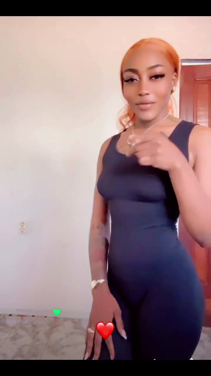 @rochella34