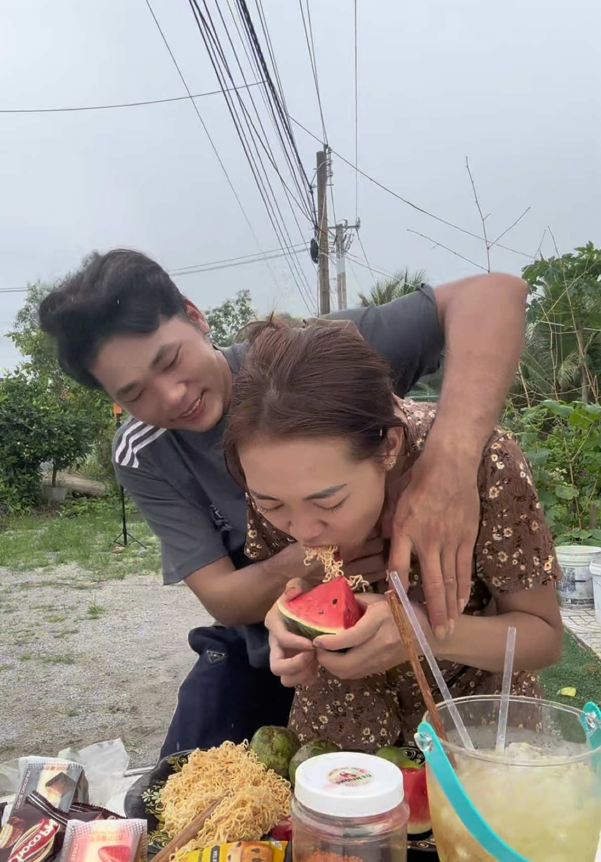 @Út Không Báo 🦅💚