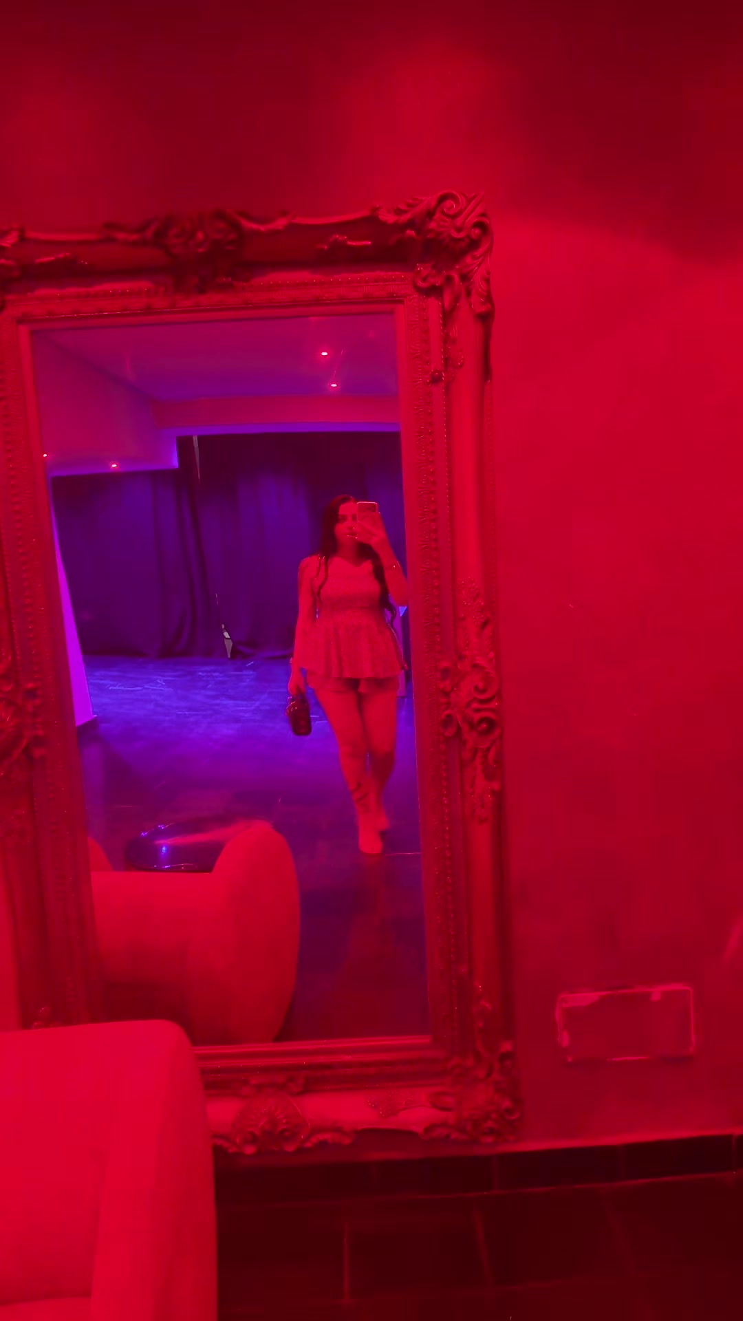 @بنت الحاج 🤑👑