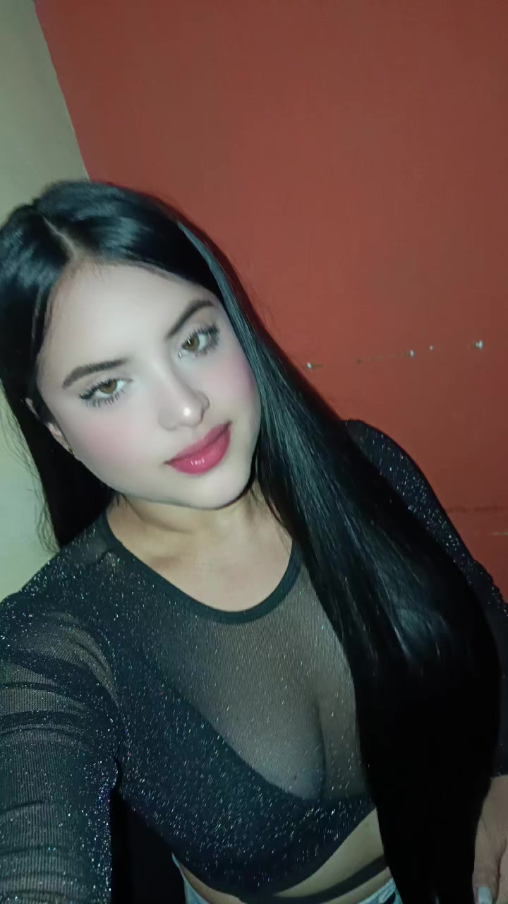 @Valentina🐈⬛•