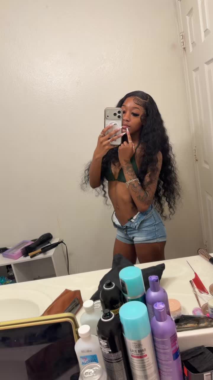 @somerandomsexygirl