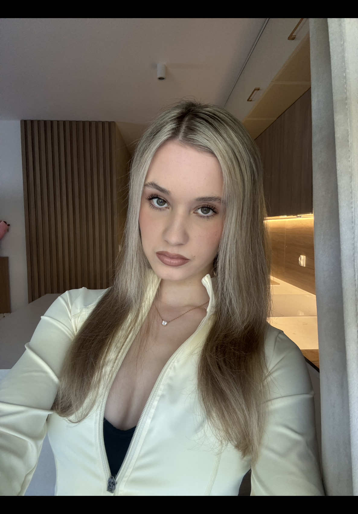 @Kindziiaa✨