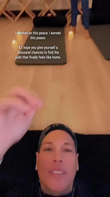 @Crazyauntchronicles