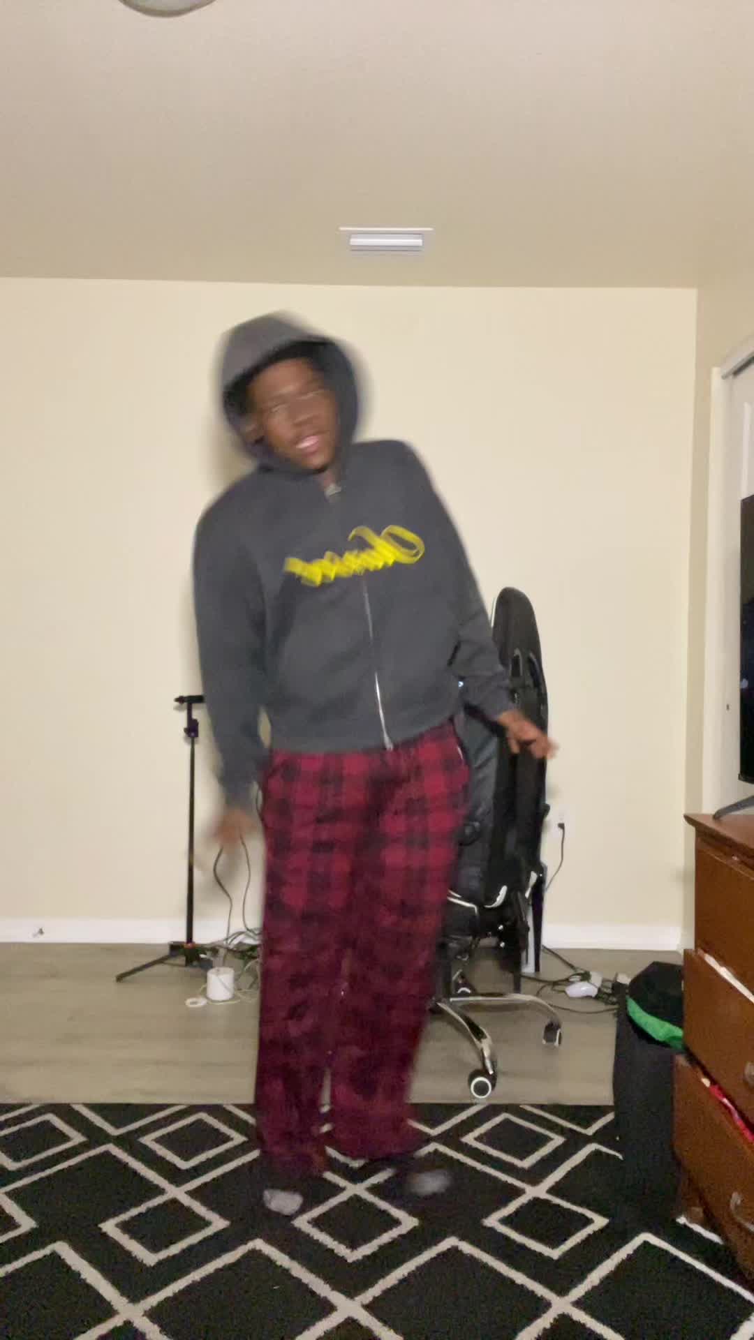 @LuhDimp