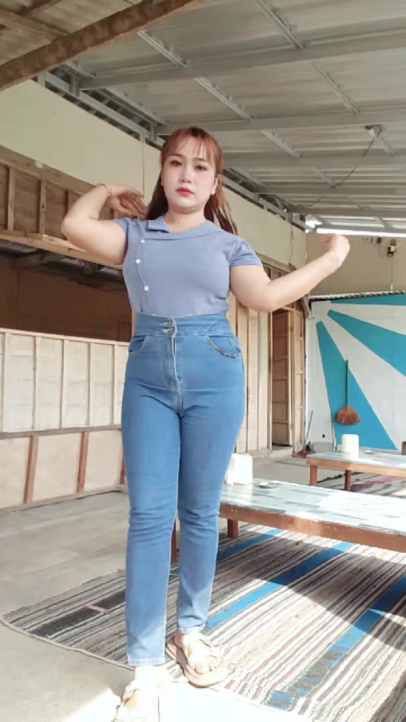 @lia_angela