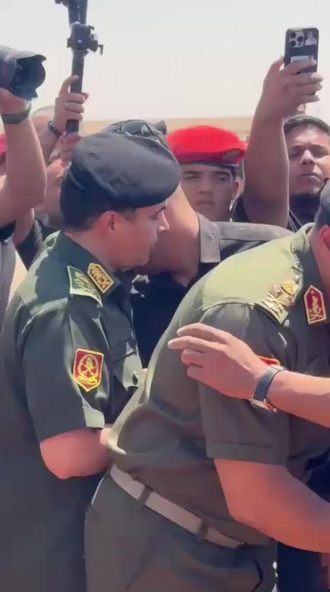 @alferjani00_00