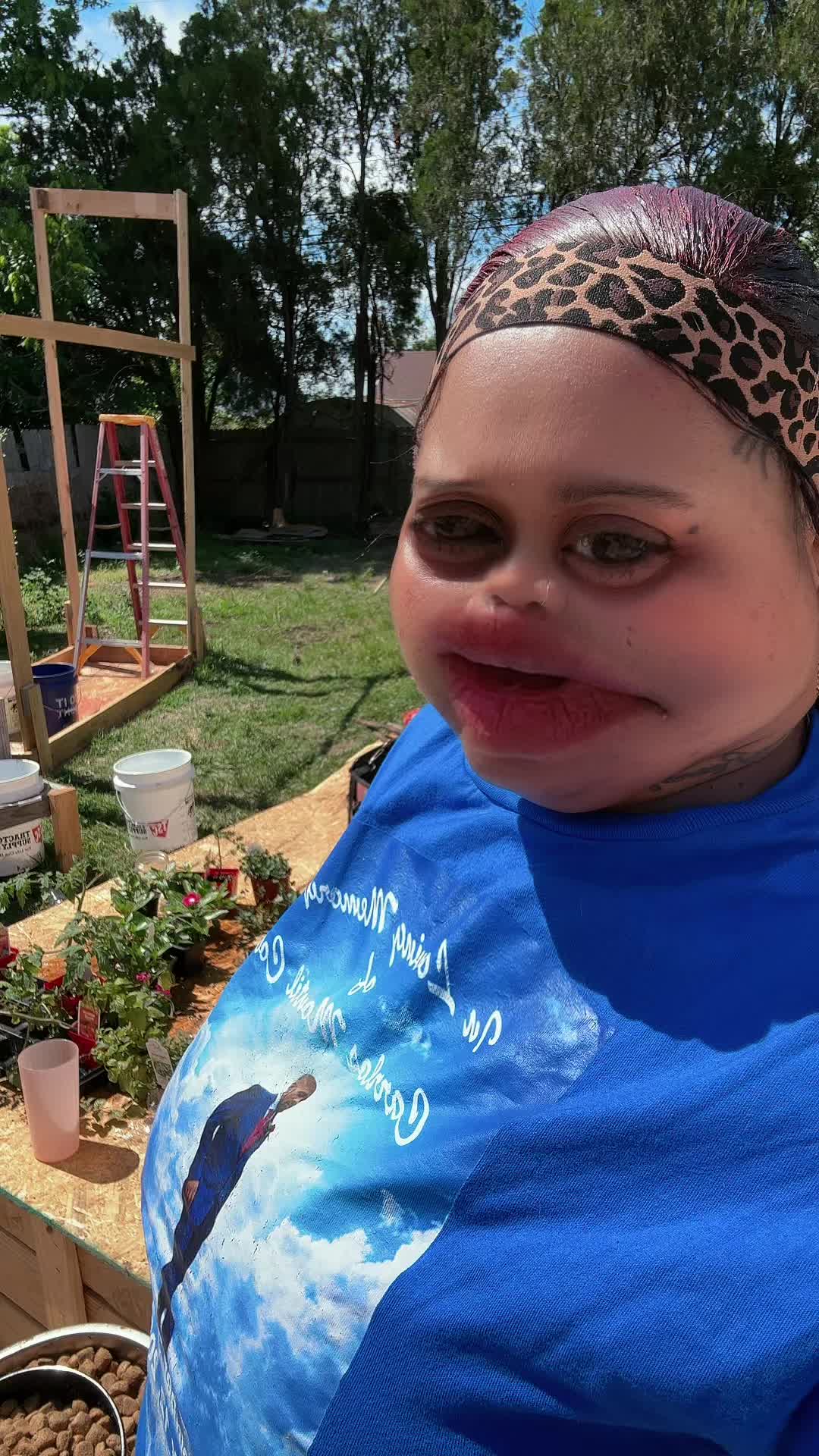 @Queen