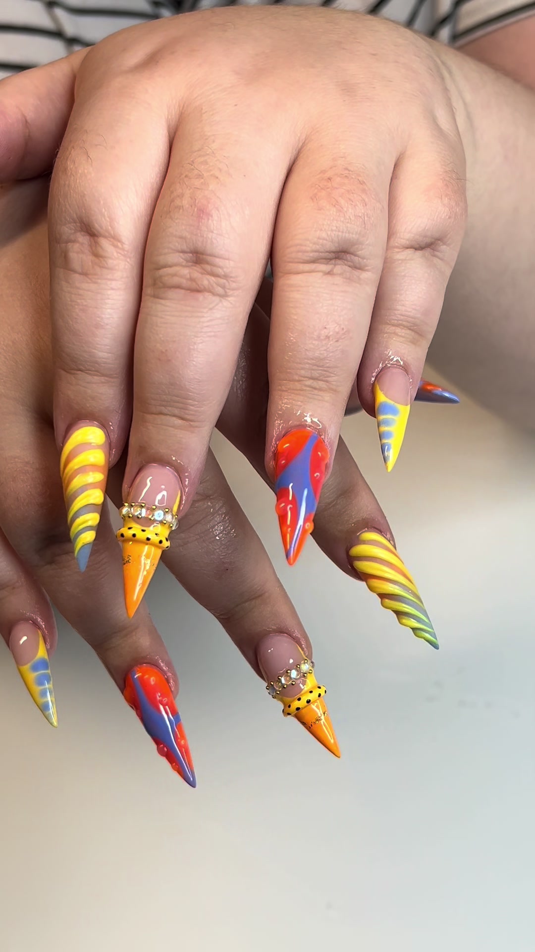 @lizthenailtexh