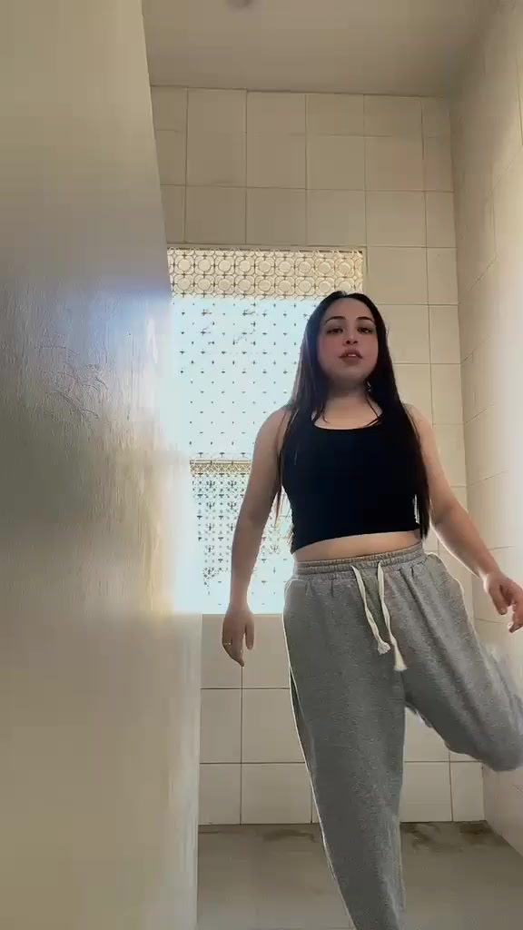 @शकुन🌼