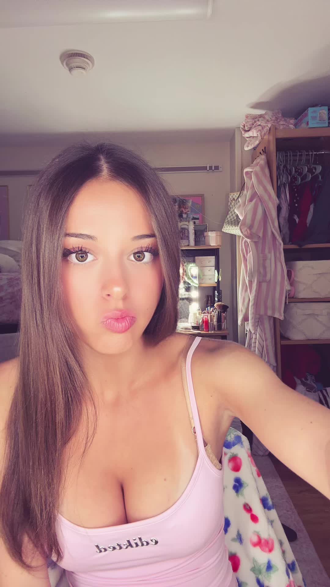 @sofia💖😇