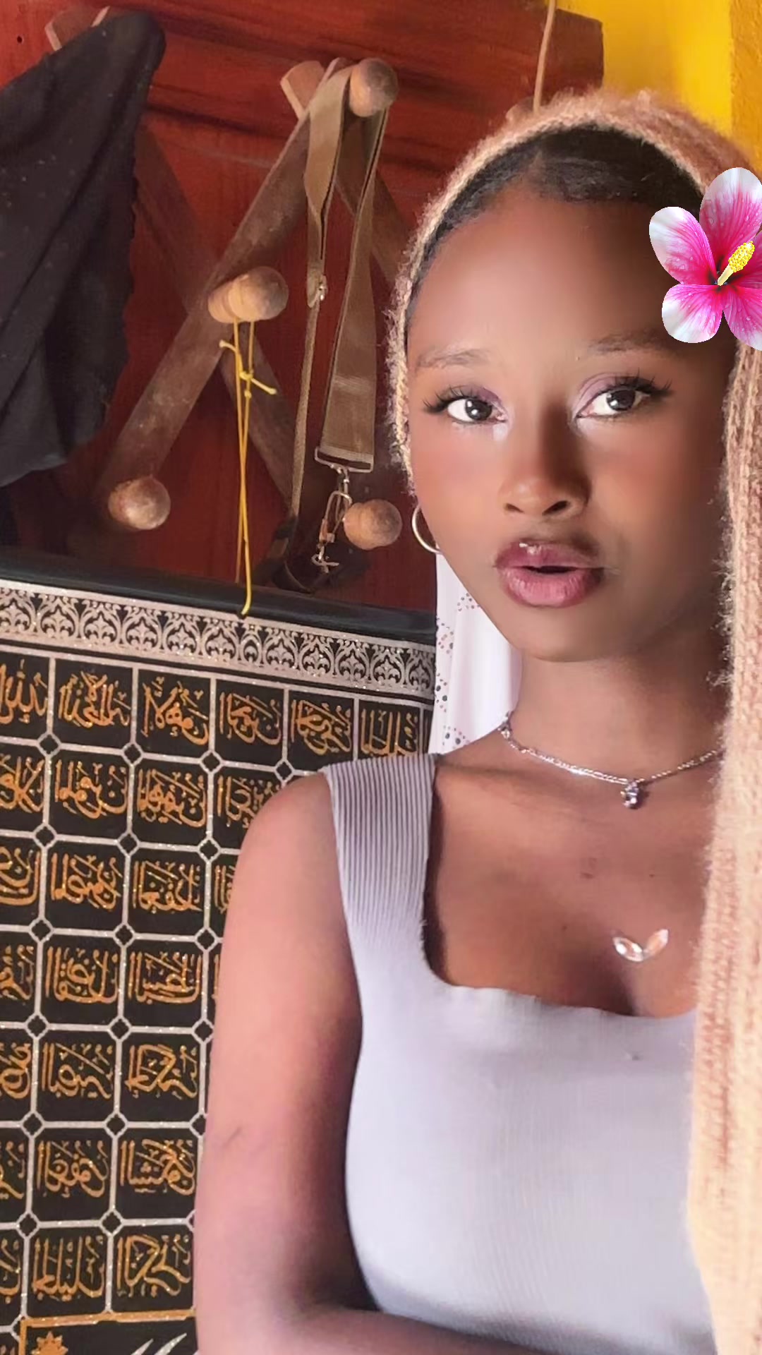 @Chacha🦋~💗🇲🇬