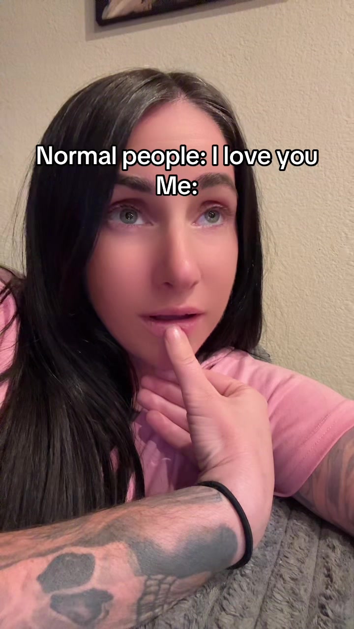 @SheenaRUGoing2TheMallLater