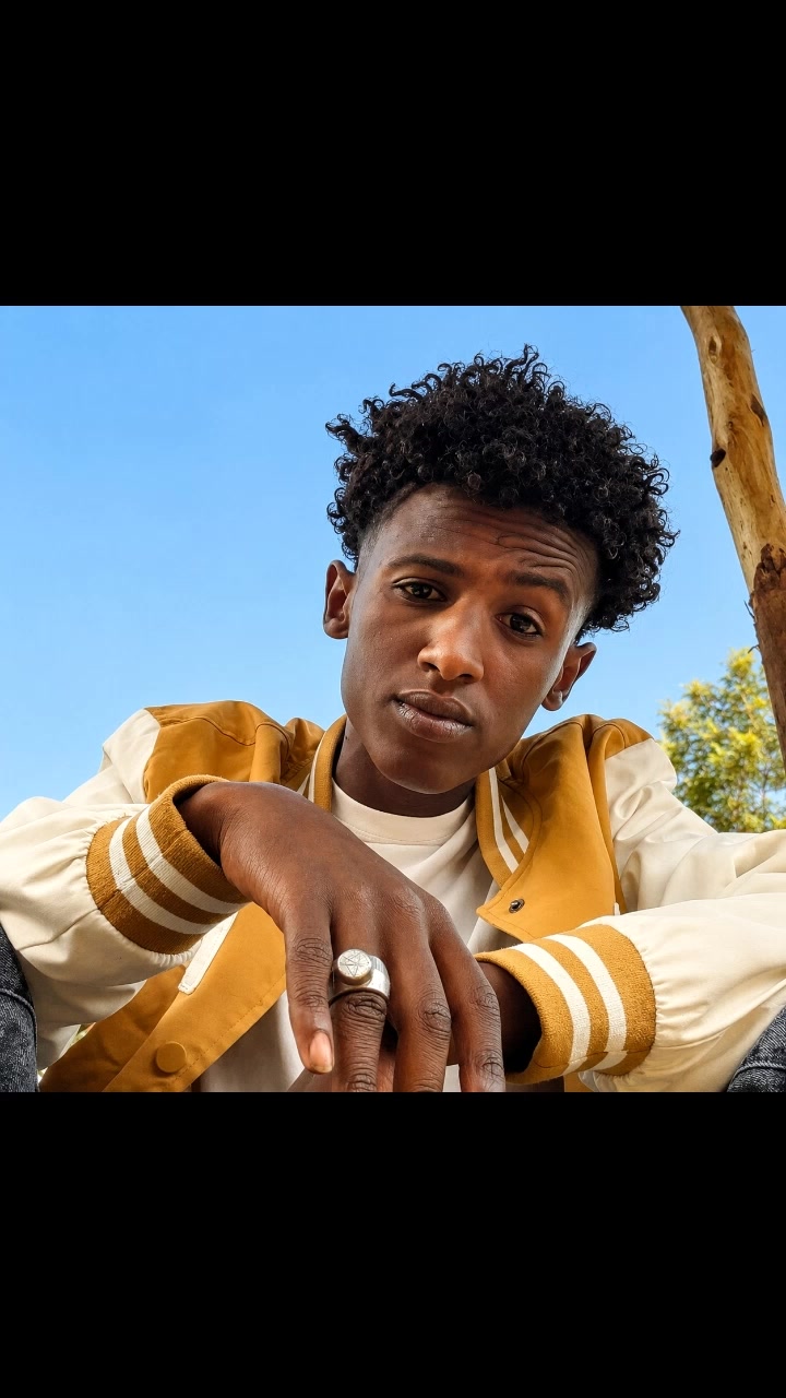 @Abe_buno🤟🤟👑👑