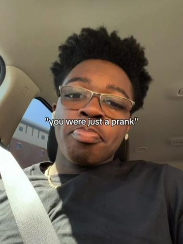 @Jaysavv