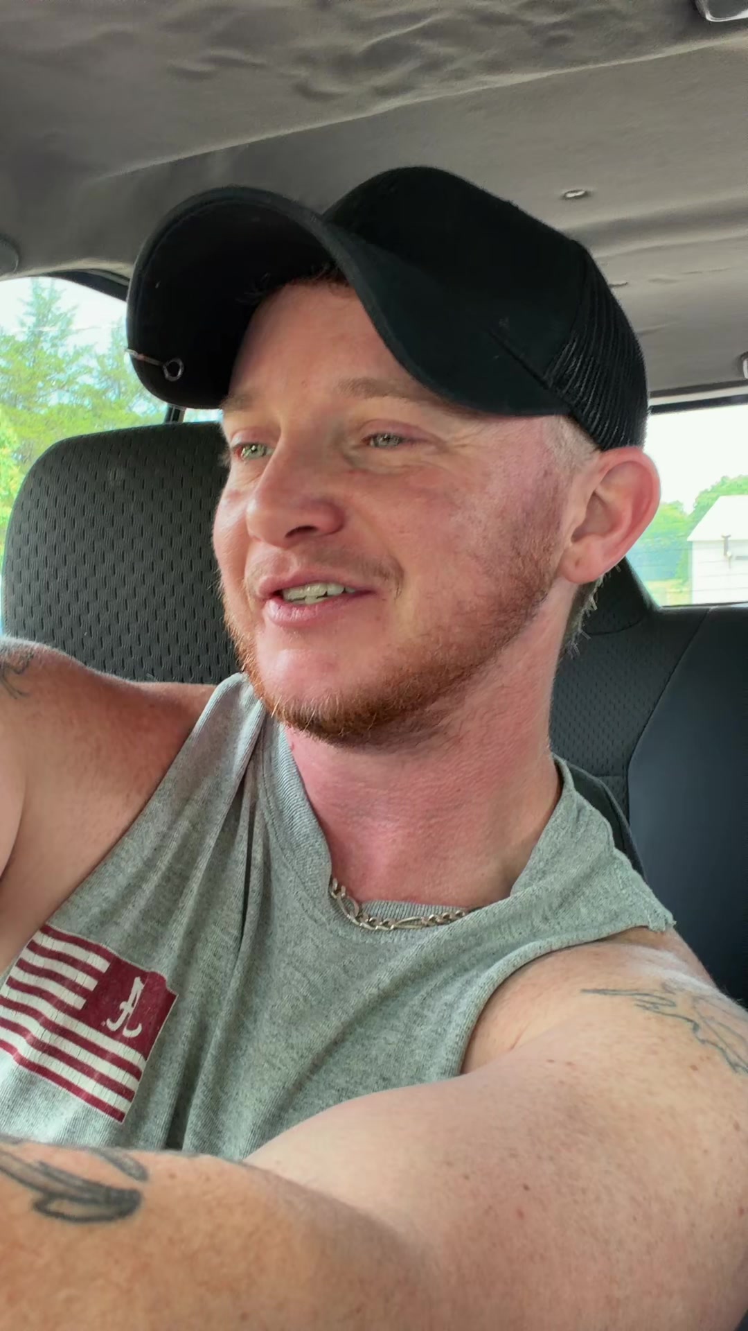 @Riley J 🎙️🤠