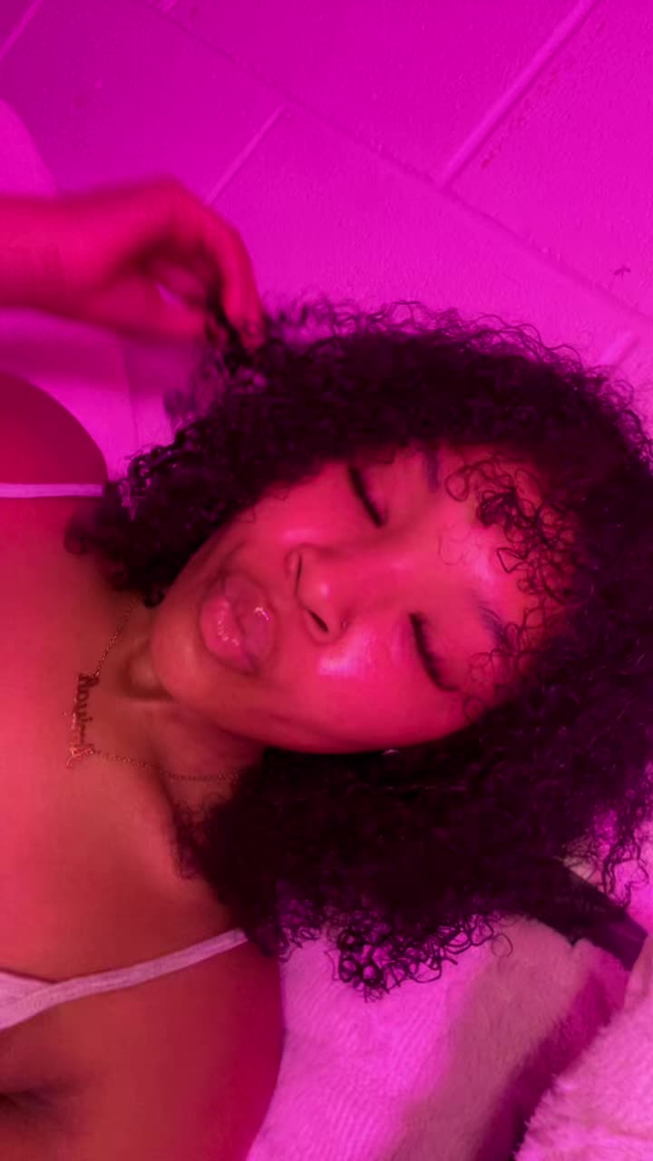@_prettyMoneyFein_