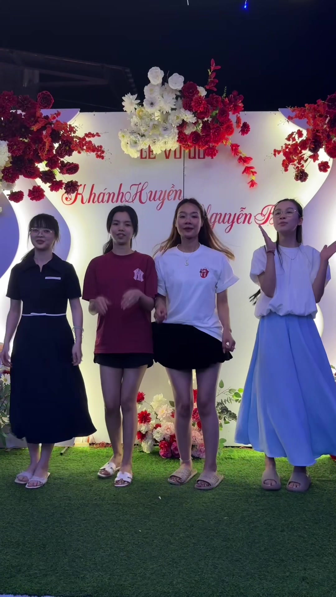 @Hồng hạnh 🥰