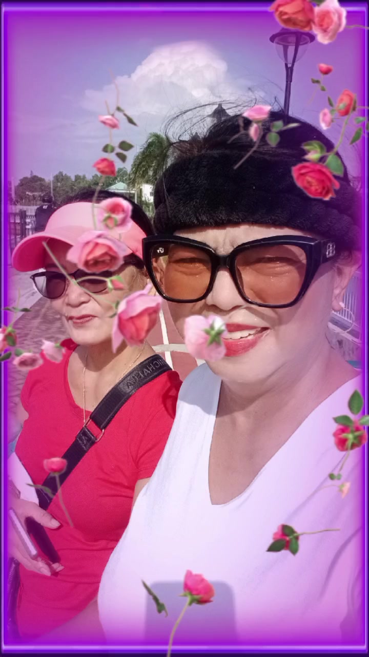 @hello
