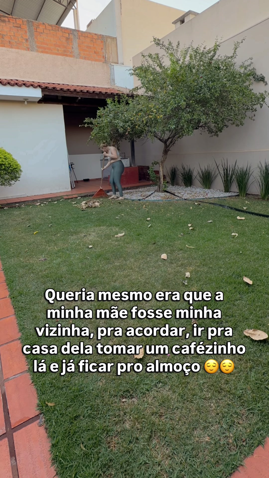 @Vitória Eva Mello