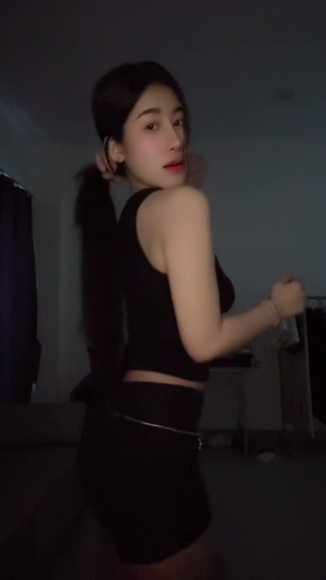 @莉莎