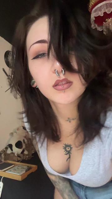 @nastyynitr0