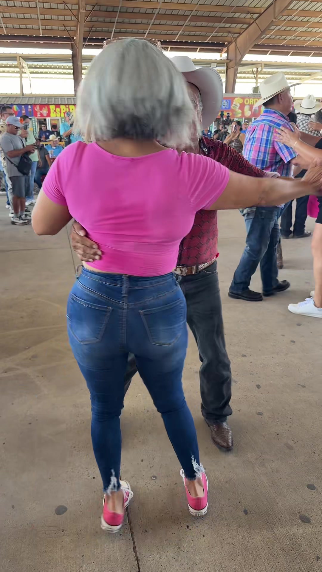 @Pérez nena