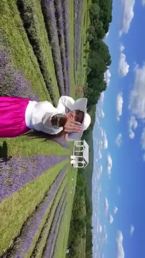 @Azmerin