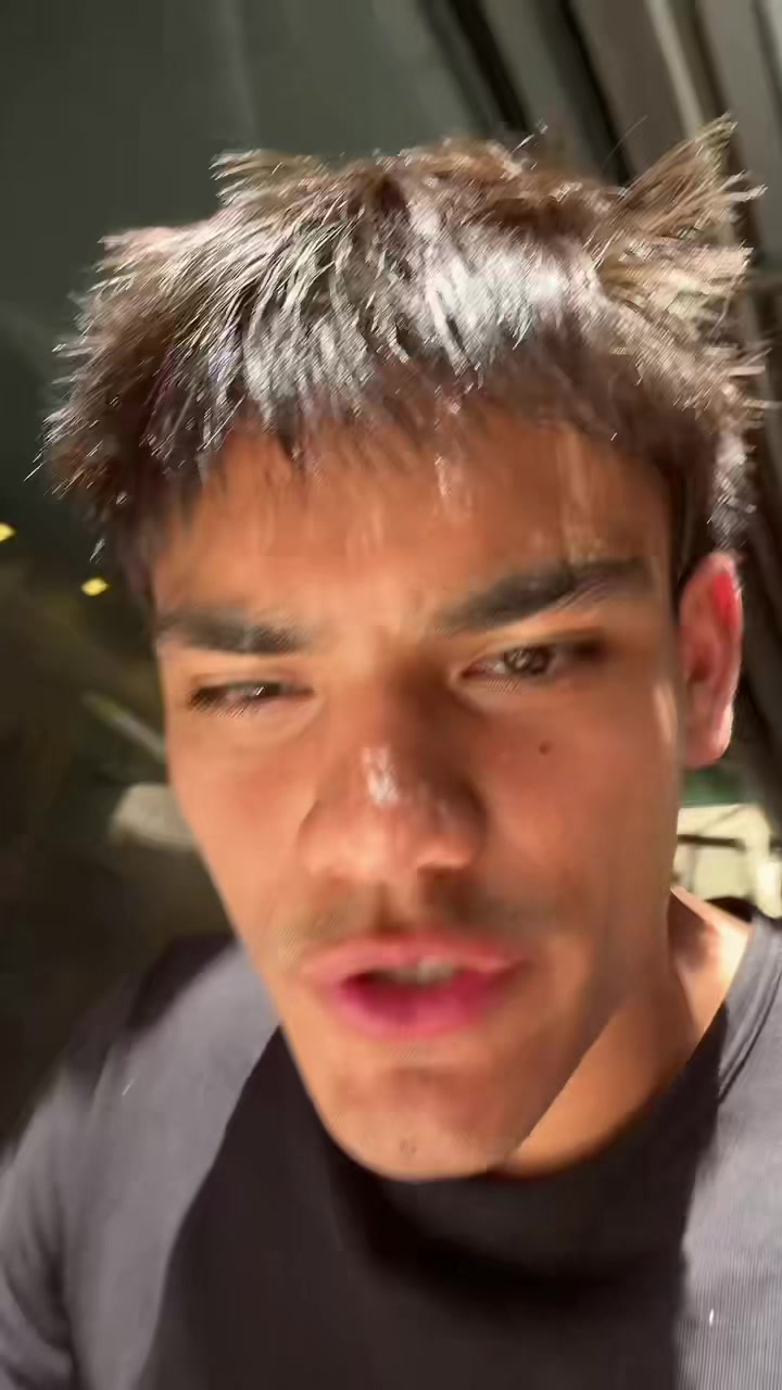 @Malv