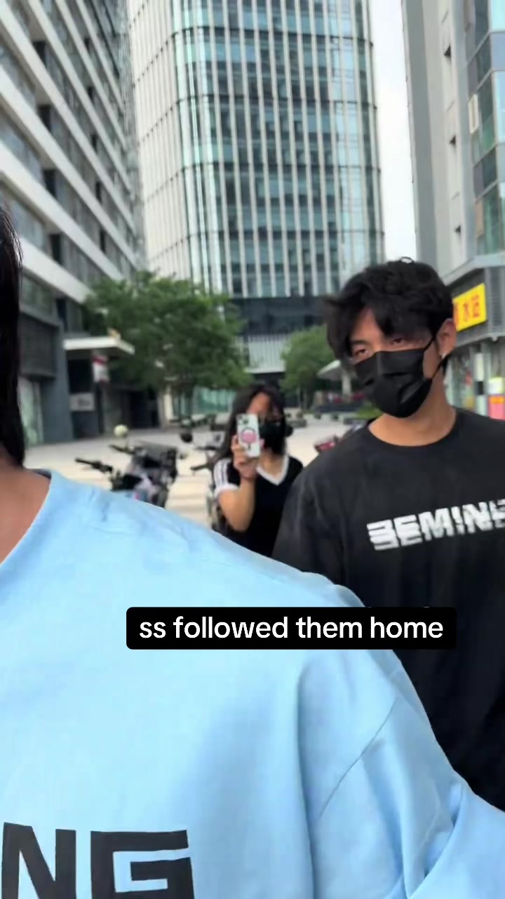 @Lin