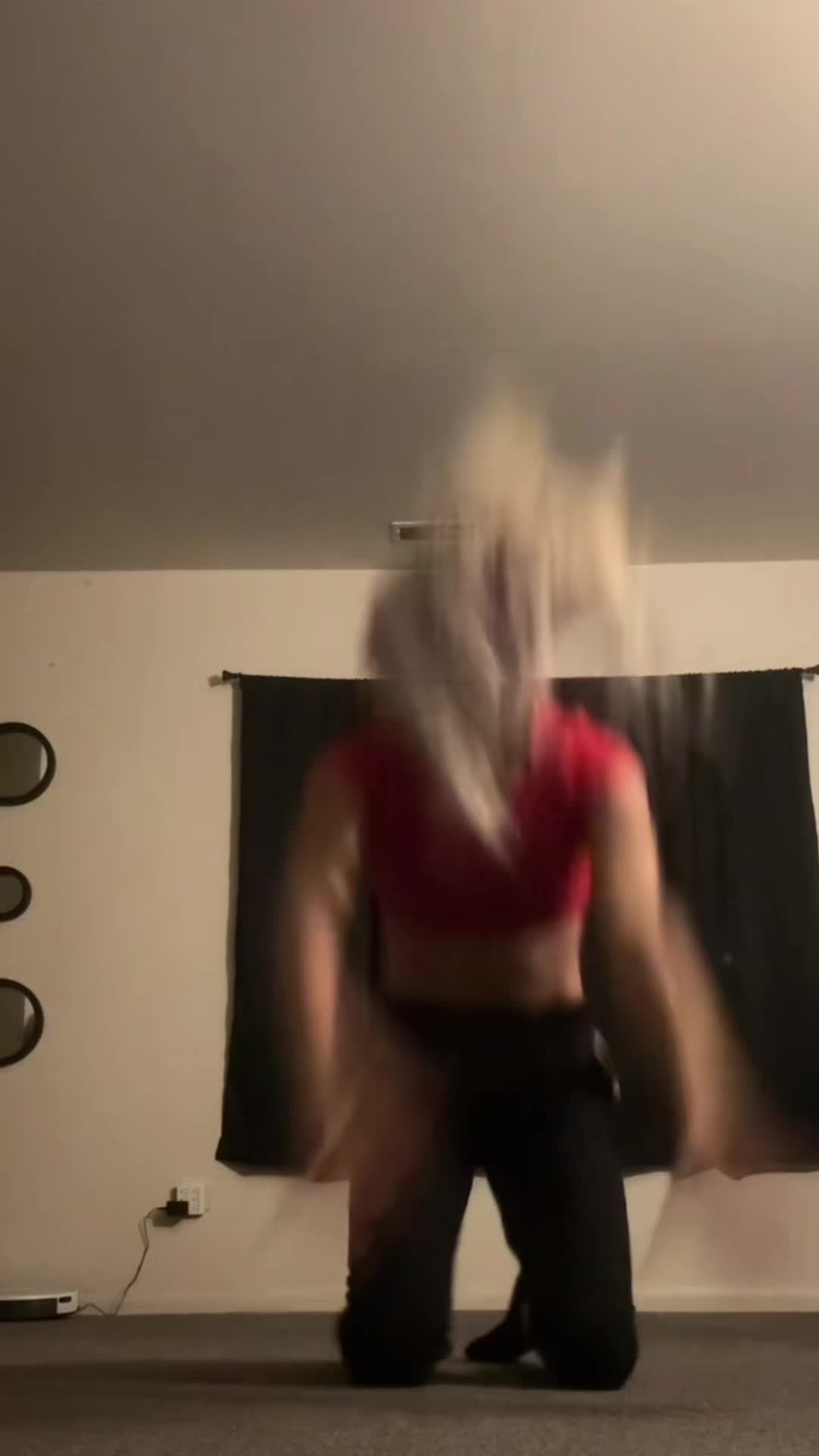@L I Y A H H