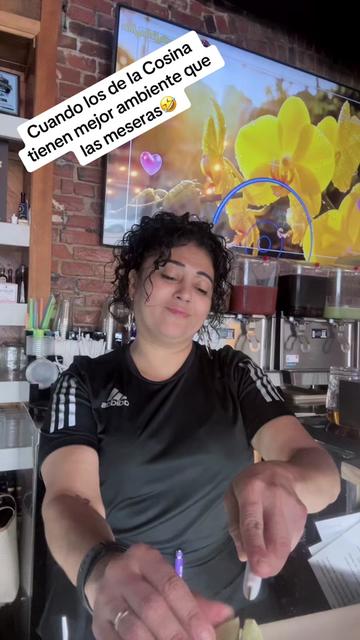 @karlahernandez2078